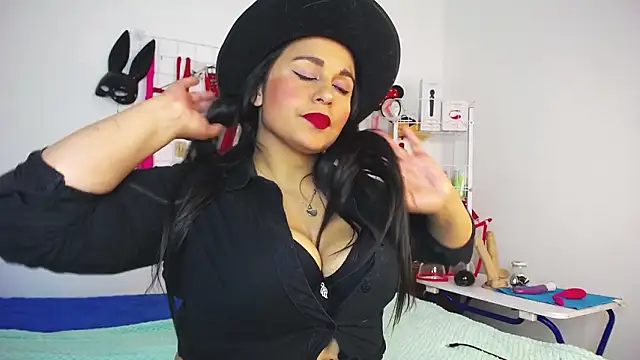 shannon queen- online show from 11, 2, 2026