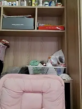 Jennie dogy online show from 5, 6, 2026