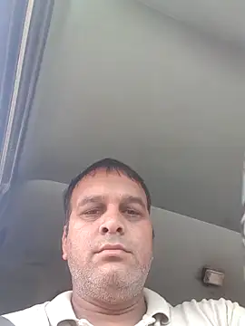 Snapshot of indiandesivillegeboy chatting on 18, 6, 2026 indiandesivillegeboy online show from 18, 6, 2026