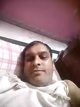 Snapshot of indiandesivillegeboy chatting on 13, 7, 2026 indiandesivillegeboy online show from 13, 7, 2026