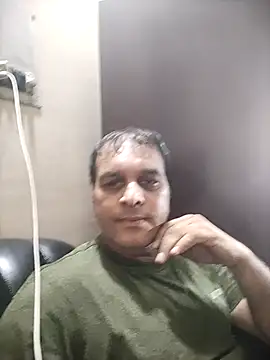 Snapshot of indiandesivillegeboy chatting on 16, 7, 2026 indiandesivillegeboy online show from 16, 7, 2026