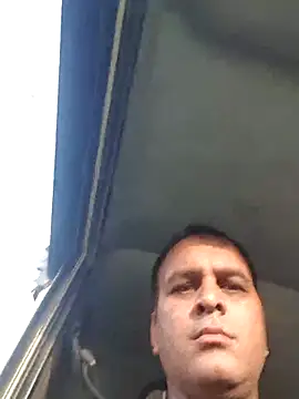 Snapshot of indiandesivillegeboy chatting on 27, 6, 2026 indiandesivillegeboy online show from 27, 6, 2026