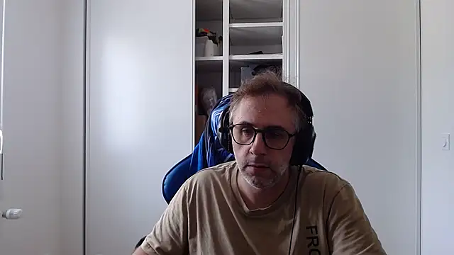 mika3377 online show from 3, 7, 2026