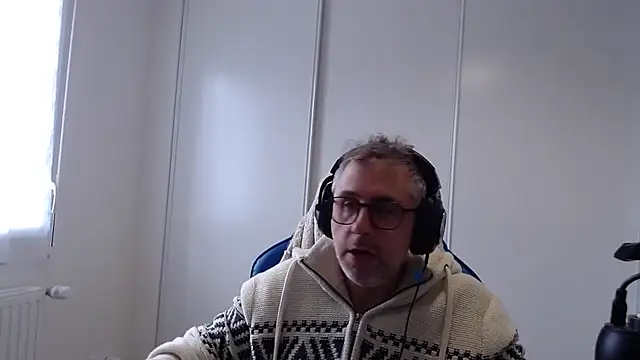 mika3377 online show from 20, 2, 2026