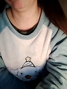 LiilyZi online show from 9, 2, 2026