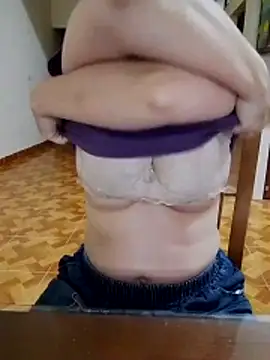 LiilyZi online show from 24, 4, 2026