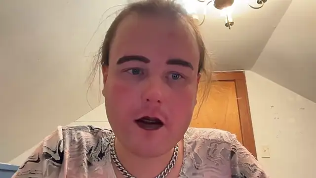 RaeganV online show from 26, 2, 2026