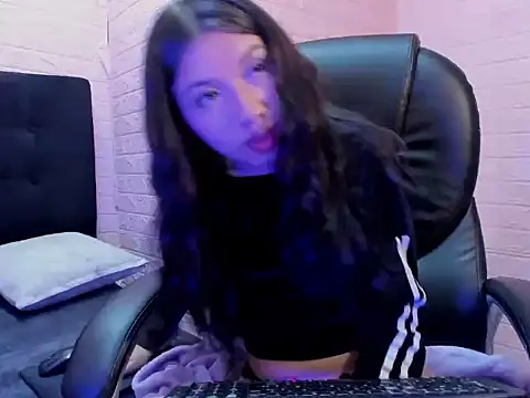 LaurynShell online show from 23, 2, 2026