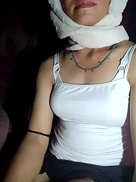 Snapshot of witch-xx chatting on 9, 7, 2026 witch-xx online show from 9, 7, 2026