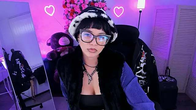 NeoGeisha online show from 20, 4, 2026