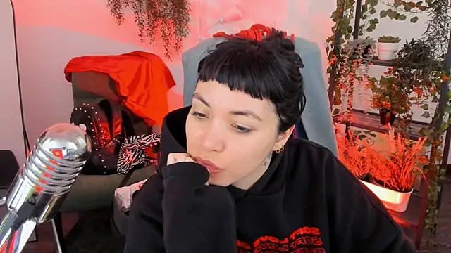 NeoGeisha online show from 12, 5, 2026
