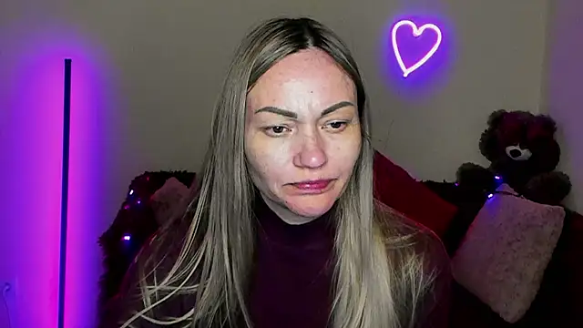 BlondMikey22 online show from 28, 4, 2026