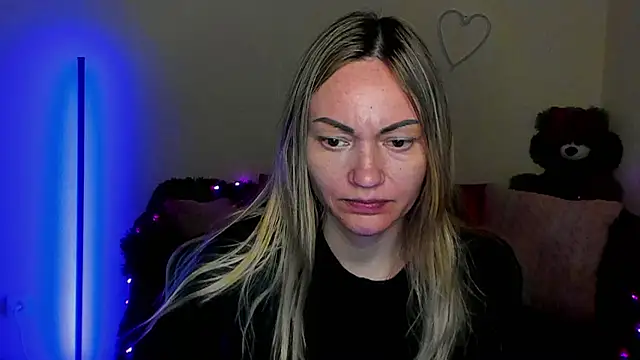 BlondMikey22 online show from 21, 4, 2026