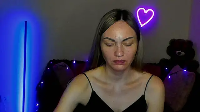 BlondMikey22 online show from 11, 5, 2026