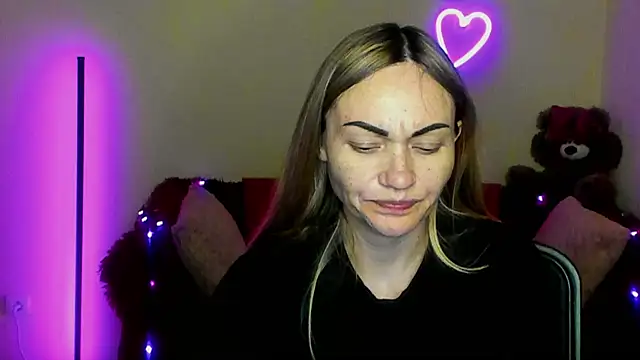 BlondMikey22 online show from 18, 4, 2026