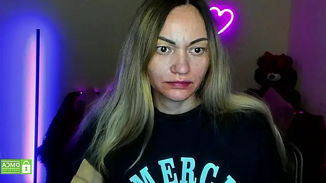 BlondMikey22 online show from 12, 2, 2026