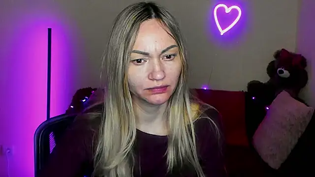 BlondMikey22 online show from 5, 4, 2026