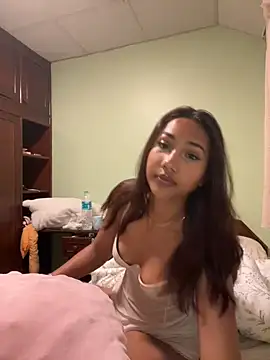 lyla luv online show from 22, 3, 2026