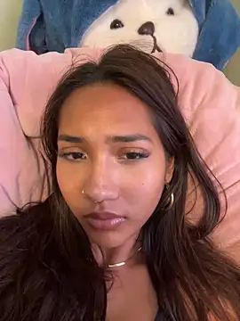 lyla luv online show from 11, 3, 2026