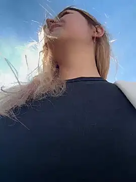 blonde exe online show from 10, 6, 2026