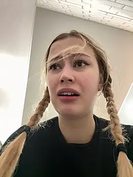 blonde exe online show from 25, 2, 2026