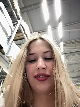 blonde exe online show from 16, 7, 2026