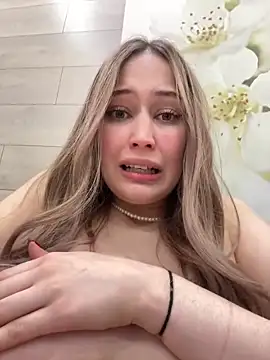 blonde exe online show from 15, 4, 2026