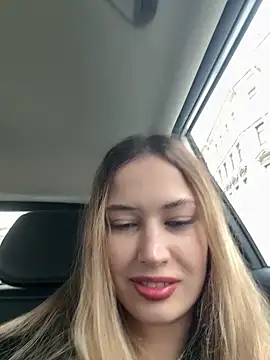 Snapshot of blonde_exe chatting on 16, 5, 2026 blonde exe online show from 16, 5, 2026