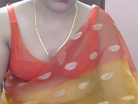 Snapshot of Cute_Sheetal chatting on 10, 5, 2026 Cute Sheetal online show from 10, 5, 2026