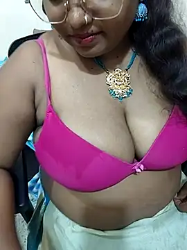 Snapshot of Archana_achu143 chatting on 17, 5, 2026 Archana achu143 online show from 17, 5, 2026