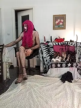 LASCHIAVA6TV72 online show from 6, 3, 2026