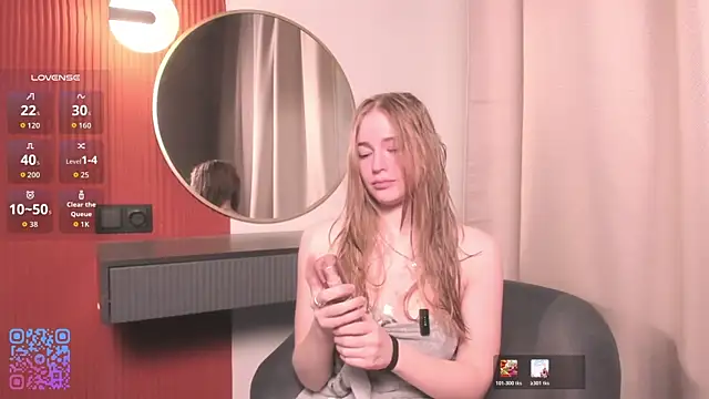 RowenaIanniello online show from 25, 3, 2026