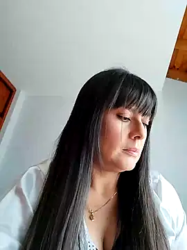 Lyonette reading1 online show from 5, 2, 2026