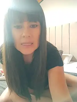 Lyonette reading1 online show from 22, 7, 2026