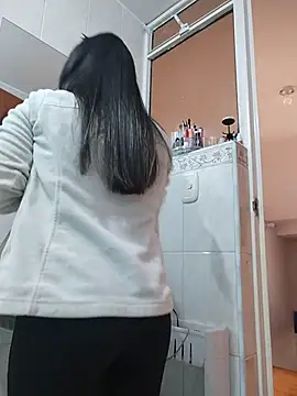 Lyonette reading1 online show from 11, 3, 2026