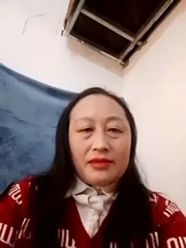 Jolie sexy online show from 3, 3, 2026