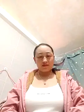 Jolie sexy online show from 5, 3, 2026