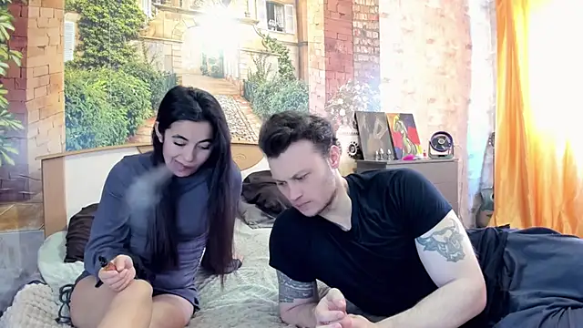  littleangie  online show from 15, 4, 2026