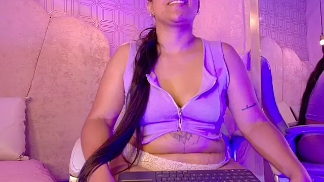 SasshaSpicy online show from 5, 2, 2026