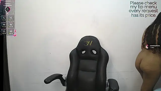 yaazhinii online show from 9, 3, 2026