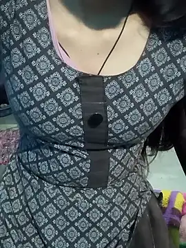 Sexy-Raziya69 online show from 7, 2, 2026