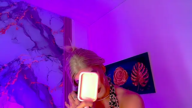 Aranza Dollts online show from 19, 6, 2026