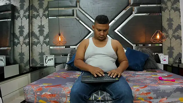 LaimCarterss online show from 25, 2, 2026