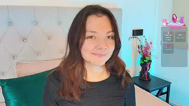 MiccaMadison online show from 25, 3, 2026