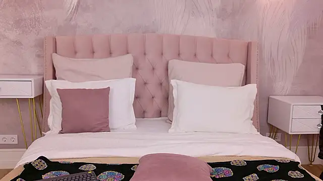 SheilaBrooks online show from 28, 2, 2026