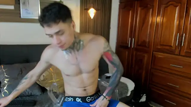 acxel prescot online show from 5, 4, 2026