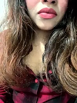 riya sharma11 online show from 4, 4, 2026