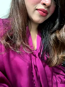 riya sharma11 online show from 18, 4, 2026