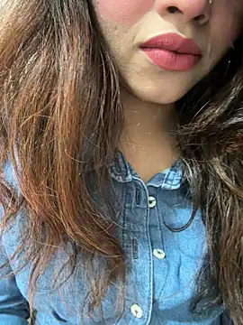 riya sharma11 online show from 13, 4, 2026