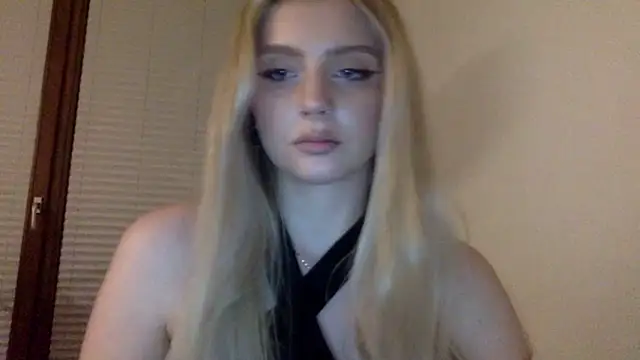MayaWetDream online show from 28, 4, 2026